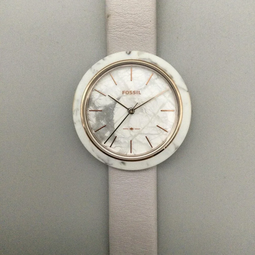 Fossil Womens Watch 38mm Faux White Marble Dial Gray Leather ES4371 New Battery